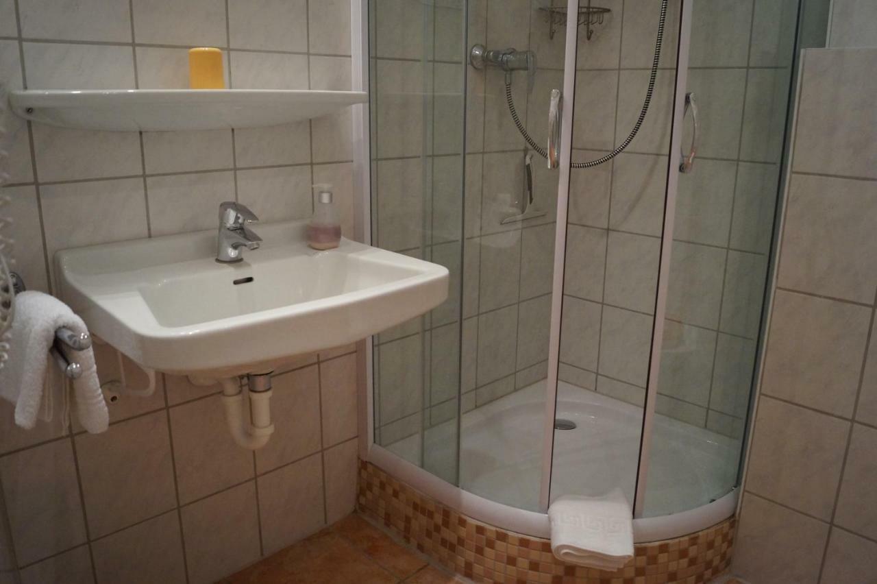 Pension Seeschloesschen Mölln Extérieur photo