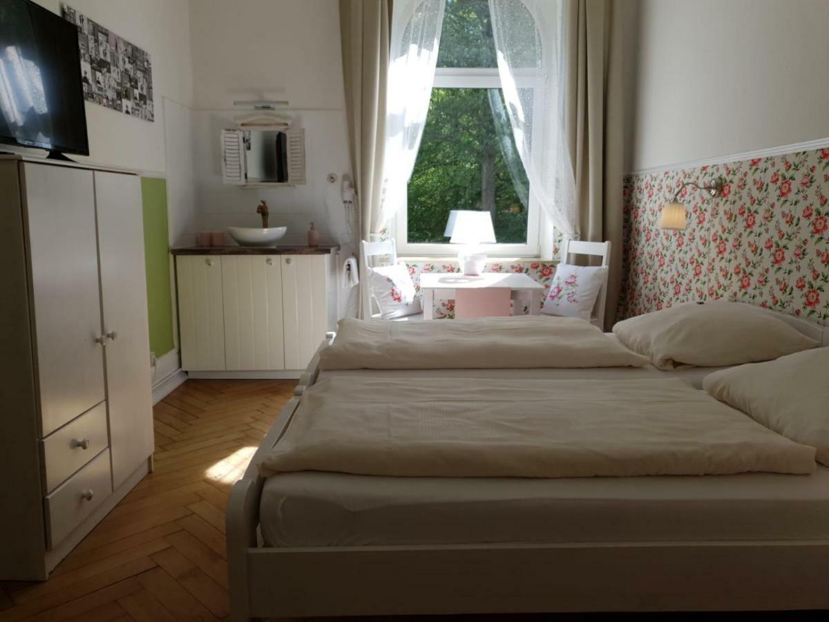 Pension Seeschloesschen Mölln Extérieur photo